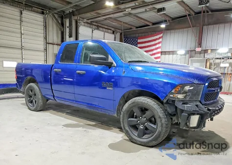 2019 Ram 1500 Classic Tradesman z USA, uszkodzony, nr VIN 1C6RR6FG9KS589424